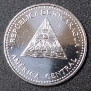 Nicaragua 1 Cordoba 2022 “Bergen en de Zon”